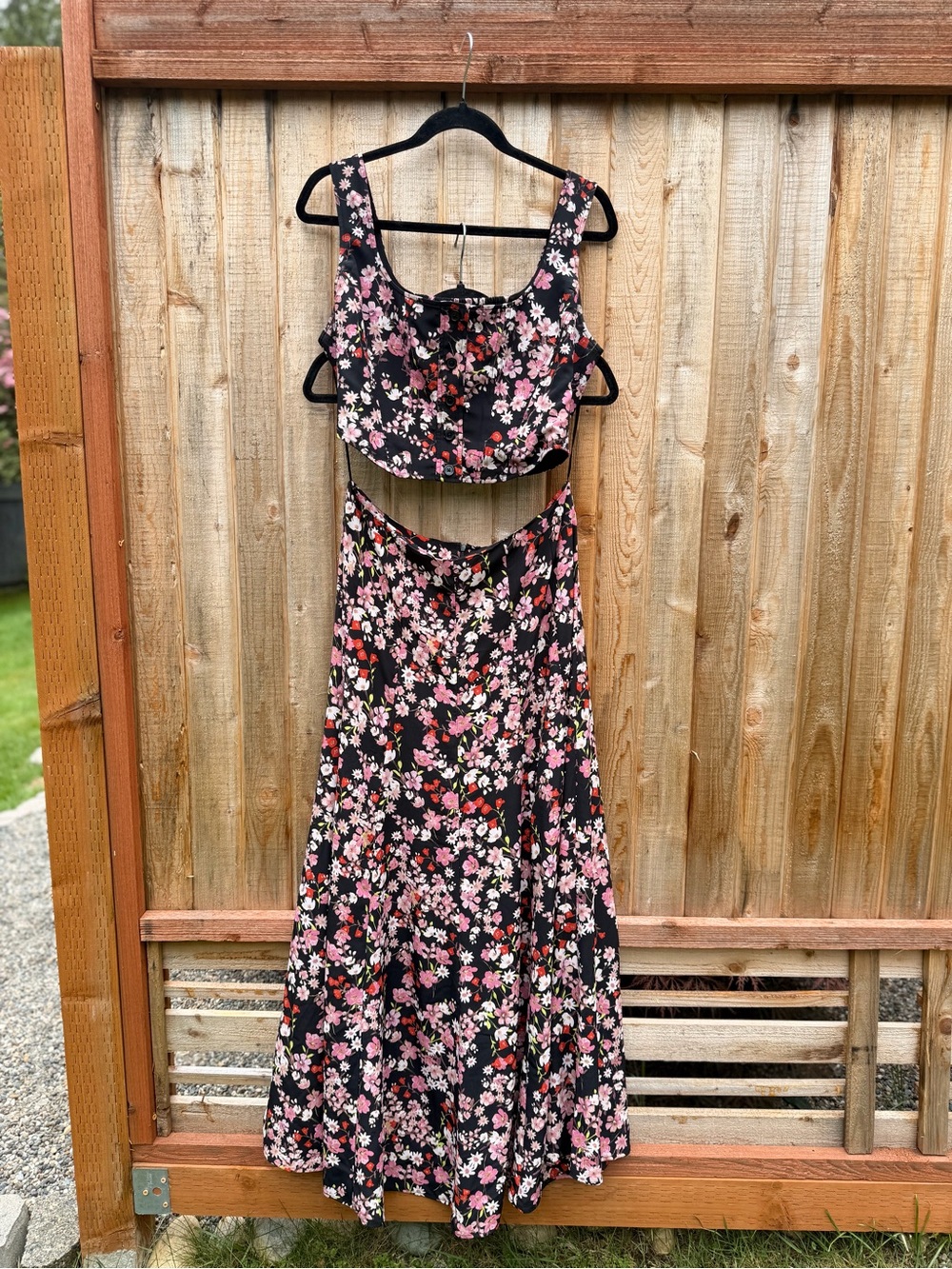 Wayf Black Floral Two-Piece Maxi Dress with Pink and Red Accents